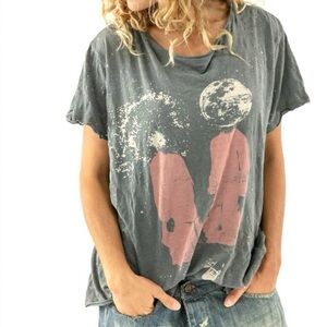 Magnolia Pearl After the Disco Star Warrior Tee EUC